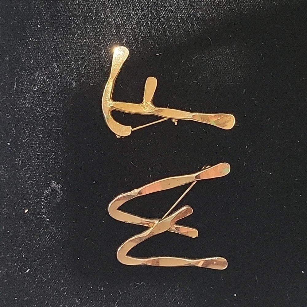 MF...n shirt/hat/tie pins